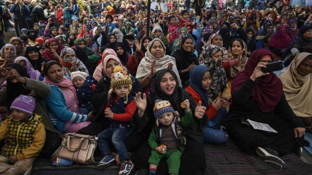 Women raise slogans during their ongoing protest against the CAA, at Shaheen Bagh. “Most of us wake up at around 4am. We help our children bathe early in the morning because we spend our afternoons and evenings here. I go back home late at night and then do some preparations for the next day as well,” said Shabnam Naaz, 30, mother of three and a resident of Shaheen Bagh. (Burhaan Kinu / HT Photo) Women raise slogans during their ongoing protest against the CAA, at Shaheen Bagh. “Most of us wake up at around 4am. We help our children bathe early in the morning because we spend our afternoons and evenings here. I go back home late at night and then do some preparations for the next day as well,” said Shabnam Naaz, 30, mother of three and a resident of Shaheen Bagh. (Burhaan Kinu / HT Photo)