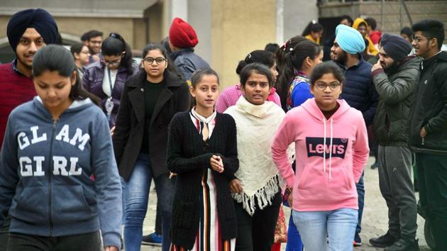 Students coming out from the examination hall after appear in JEE Main exam in Ludhiana on Wednesday, January 08, 2020.(Photo by Harsimar Pal Singh/Hindustan Times)