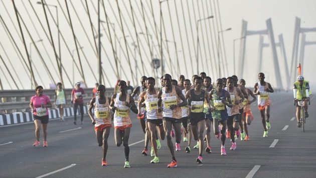 Participants of Mumbai Marathon(Satyabrata Tripathy/HT)