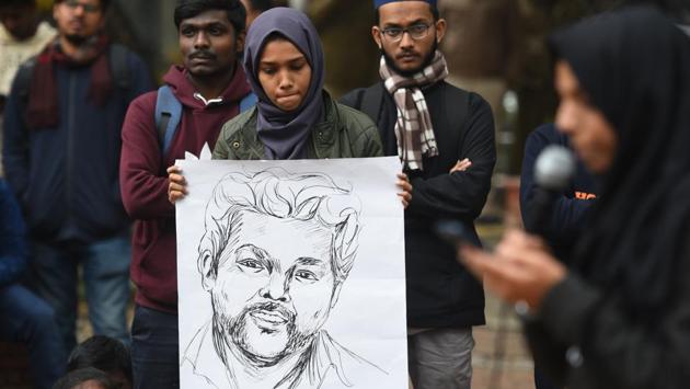 Students gather to pay tribute to Rohith Vemula, a PhD scholar from the University of Hyderabad, on his 4th death anniversary, at University of Delhi’s Arts Faculty, in New Delhi. (Sanchit Khanna/HT Photo) Students gather to pay tribute to Rohith Vemula, a PhD scholar from the University of Hyderabad, on his 4th death anniversary, at University of Delhi’s Arts Faculty, in New Delhi. (Sanchit Khanna/HT Photo)