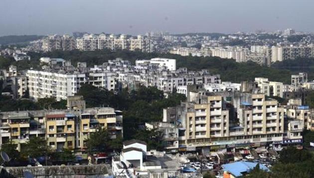 Both Chhajed and Bagul opposed Pawar’s proposal saying the HCMTR project is the need of the hour. (HT/PHOTO) Both Chhajed and Bagul opposed Pawar’s proposal saying the HCMTR project is the need of the hour. (HT/PHOTO)