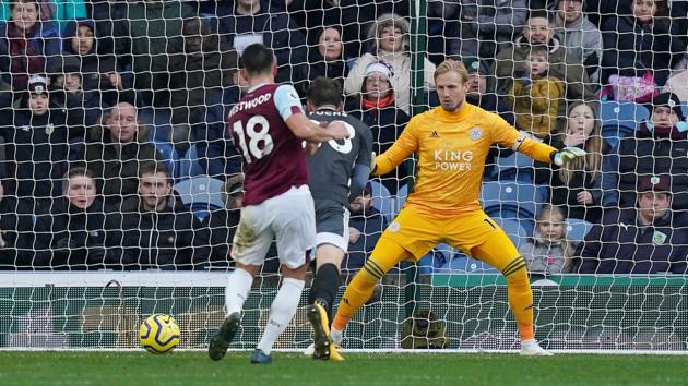 Burnley's Ashley Westwood scores their second goal.(REUTERS)