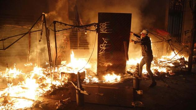 Outgoing Prime Minister Saad Hariri, who stepped down on October 29, urged political parties to “stop wasting time”. “Form a government and pave the way towards political and economic solutions,” he said. (AP / PTI)