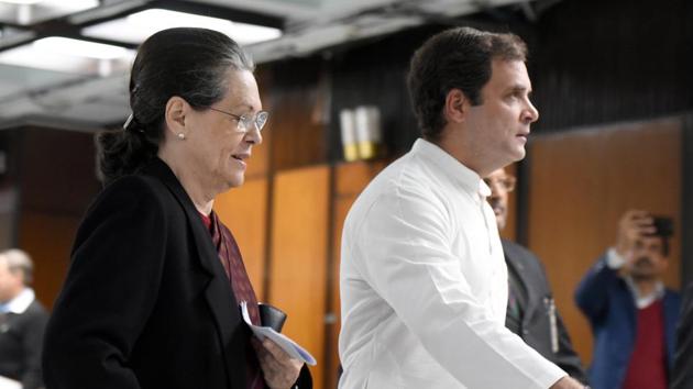 Congress president Sonia Gandhi and party leader Rahul Gandhi arrive to attend a meeting of the Opposition leaders, in Parliament Annexe building in New Delhi on January 13.(Sonu Mehta/HT Photo)