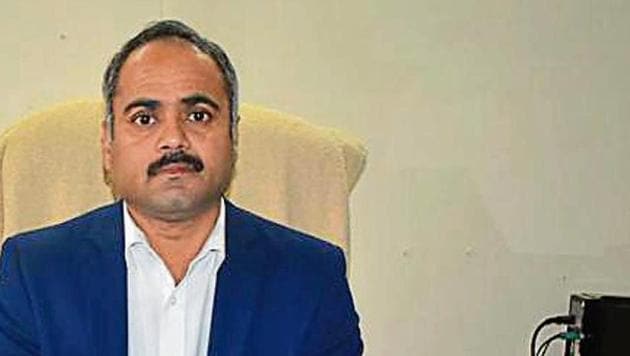 Ajay Choudhary, principal, Madhav Vidya Niketan Senior Secondary School, Amritsar. (HT) Ajay Choudhary, principal, Madhav Vidya Niketan Senior Secondary School, Amritsar. (HT)