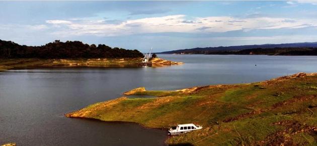 The Pong Dam reservoir in Kangra district. Construction of the dam started in 1961 on the Beas river, so that waters from its reservoir could be taken to the desert of Rajasthan and feed the extensive network of canal irrigation system there.(HT Photo)