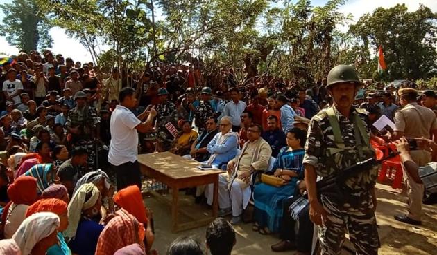 Tripura government ministers talk to Bru representatives, North Tripura district, November 7, 2019 (HT PHOTO) Tripura government ministers talk to Bru representatives, North Tripura district, November 7, 2019 (HT PHOTO)