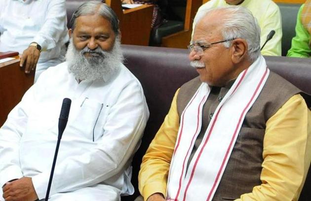Back to bonhomie: Haryana home minister Anil Vij with chief minister Manohar Lal Khattar in Chandigarh. Though Vij has admitted the CID issue had been resolved, he wants action against agency chief Anil Rao for ‘disobedience’. Vij has suggested IPS officer Shrikant Jadhav as Rao’s replacement. (HT file photo) Back to bonhomie: Haryana home minister Anil Vij with chief minister Manohar Lal Khattar in Chandigarh. Though Vij has admitted the CID issue had been resolved, he wants action against agency chief Anil Rao for ‘disobedience’. Vij has suggested IPS officer Shrikant Jadhav as Rao’s replacement. (HT file photo)