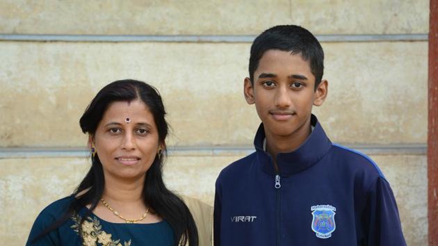 Madhuri Patil’s (L) two sons, Digvijay Patil (R) and Prithviraj Patil are pursuing a career in cricket. (MILIND SAURKAR/HT) Madhuri Patil’s (L) two sons, Digvijay Patil (R) and Prithviraj Patil are pursuing a career in cricket. (MILIND SAURKAR/HT)