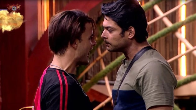 Bigg Boss 13: The fight between Sidharth Shukla and Asim Riaz refuses to die down.