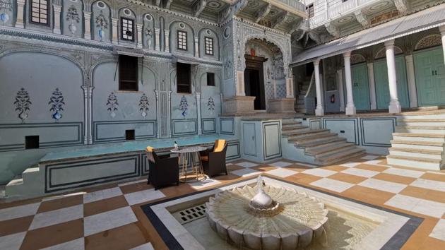A 300-year-old residence turned into a heritage hotel, this Sarovar property is named The Messenger - Harlalka Haveli.