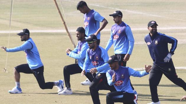 Pakistan vs Bangladesh 1st T20I Live score and updates at Lahore(AP) Pakistan vs Bangladesh 1st T20I Live score and updates at Lahore(AP)