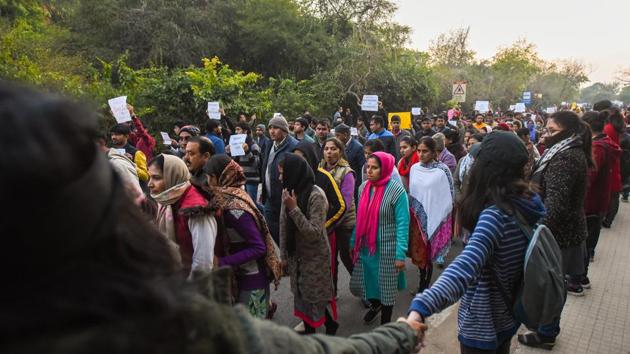 A march denouncing 'Left terror' and the disruption of registration process takes place while a counter demonstration is held on the sidewalk against fee hike and the violence that unfolded in Jawaharlal Nehru University (JNU) on January 5. (Amal KS / Hindustan Times) A march denouncing 'Left terror' and the disruption of registration process takes place while a counter demonstration is held on the sidewalk against fee hike and the violence that unfolded in Jawaharlal Nehru University (JNU) on January 5. (Amal KS / Hindustan Times)