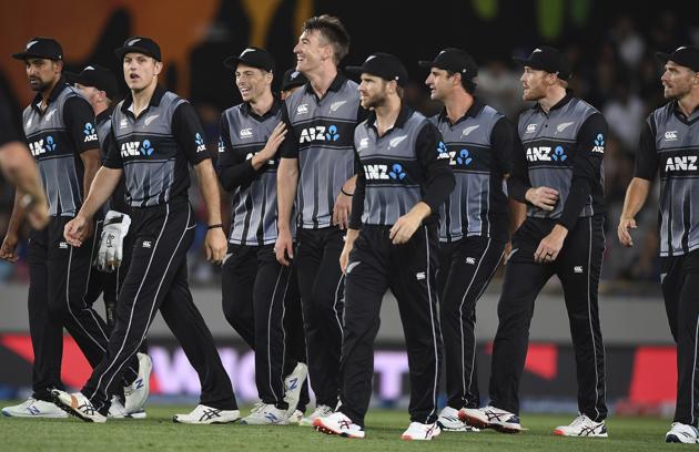 New Zealand players gather during the Twenty/20 cricket international between India and New Zealand. (AP)