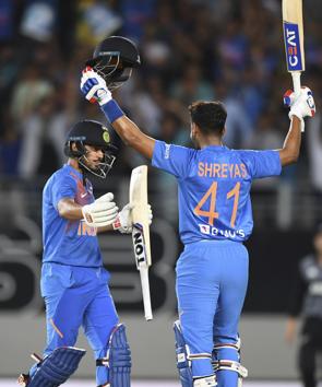 India's Manish Pandy and Shreyas Iyer celebrate. (AP)