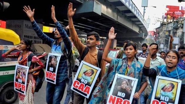 Hundreds of people from different communities are likely to form an 11-km-long human chain(PTI) Hundreds of people from different communities are likely to form an 11-km-long human chain(PTI)