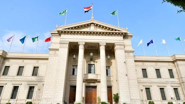 Female academic staff at Cairo University have been banned from wearing the niqab according to a judgement passed by a top Egyptian court.(Facebook/cu.edu.eg)