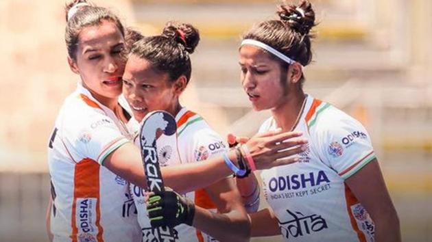India suffer 1-2 loss to New Zealand in women’s hockey.(Twitter) India suffer 1-2 loss to New Zealand in women’s hockey.(Twitter)