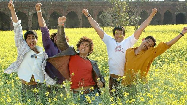 Rang De Basanti starred Aamir Khan, Siddharth, Sharman Joshi and others.