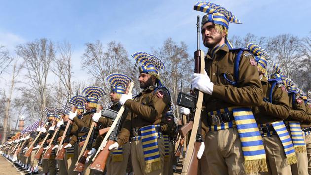 Jammu and Kashmir Police march past during full dress rehearsal for the Republic Day parade at Sher-e-Kashmir Stadium.(Waseem Andrabi / Hindustan Times) Jammu and Kashmir Police march past during full dress rehearsal for the Republic Day parade at Sher-e-Kashmir Stadium.(Waseem Andrabi / Hindustan Times)