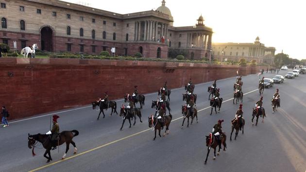 President Ram Nath Kovind’s mounted bodyguards arrive during the full dress rehearsal for Beating Retreat ceremony at Raisina Hills. (Sanjeev Verma / HT Photo) President Ram Nath Kovind’s mounted bodyguards arrive during the full dress rehearsal for Beating Retreat ceremony at Raisina Hills. (Sanjeev Verma / HT Photo)