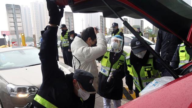 At least 106 people have died from the disease so far, and more than 4535 have been sickened by it, the Chinese government said on Tuesday, adding that more than 44000 are being monitored.(REUTERS FILE) At least 106 people have died from the disease so far, and more than 4535 have been sickened by it, the Chinese government said on Tuesday, adding that more than 44000 are being monitored.(REUTERS FILE)