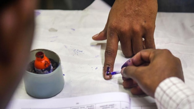 The Election Commission will deploy over 90,000 officials across the city for a smooth conduct of the Delhi assembly elections 2020.(File photo: PTI)