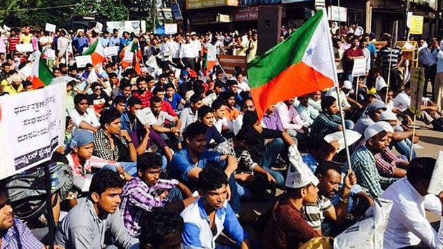 Activists of the PFI staging a protest in Mangaluru in this file photo.(Sudipto Mondal/HT) Activists of the PFI staging a protest in Mangaluru in this file photo.(Sudipto Mondal/HT)