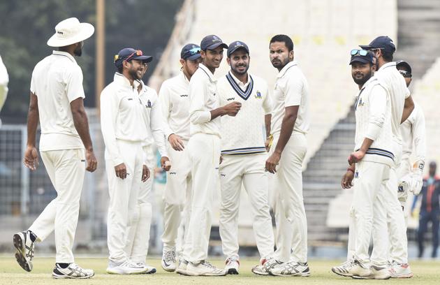 Kolkata: Bengal bowler Makes Kumar celebrates with teammates after the dismissal of Delhi batsman Anju Rawat during the 3rd day of the Ranji Trophy cricket match, at Eden Garden in Kolkata, Wednesday, Jan. 29, 2020.(PTI) Kolkata: Bengal bowler Makes Kumar celebrates with teammates after the dismissal of Delhi batsman Anju Rawat during the 3rd day of the Ranji Trophy cricket match, at Eden Garden in Kolkata, Wednesday, Jan. 29, 2020.(PTI)