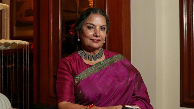 The teacher had commented against the people who targeted Shabana Azmi and were wishing for her death when the actor met with a car accident on Mumbai-Pune Expressway on January 18.(HT FILE Photo)