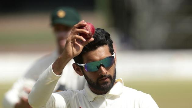 Zimbabwean player Sikandar Raza celebrates taking 7 wickets.(AP) Zimbabwean player Sikandar Raza celebrates taking 7 wickets.(AP)