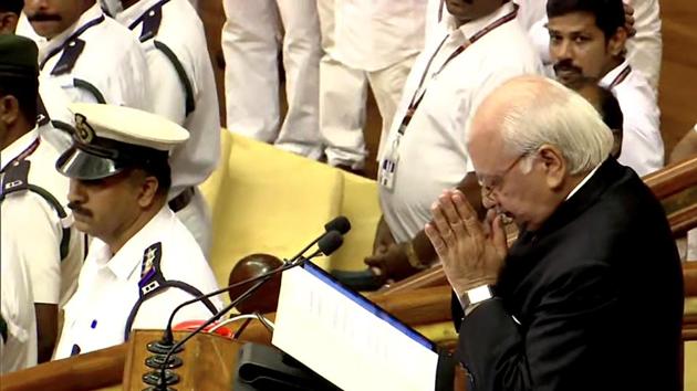 Kerala Governor Arif Mohammad Khan greets MLAs during the budget session of the state assembly in Thiruvananthapuram on Wednesday.(Photo: ANI)
