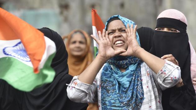 Muslim Women protest agianst CAA and NRC at Mumbai central in Mumbai(Anshuman Poyrekar/HT Photo)