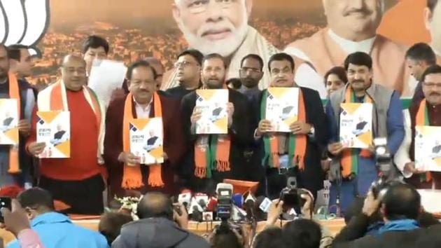 BJP leaders launching the party’s manifesto for Delhi Assembly elections.(Twitter/@BJP4India)