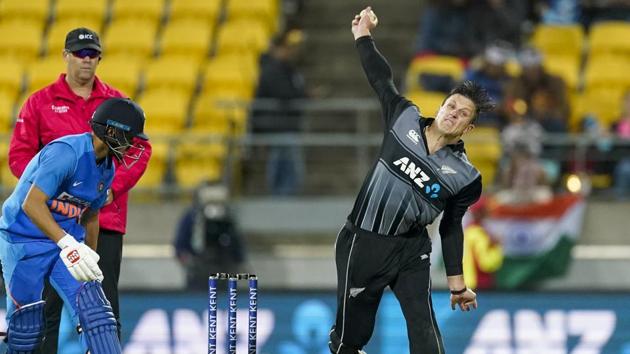 New Zealand's Hamish Bennett bowls during the Twenty/20 cricket international between India and New Zealand. (AP)