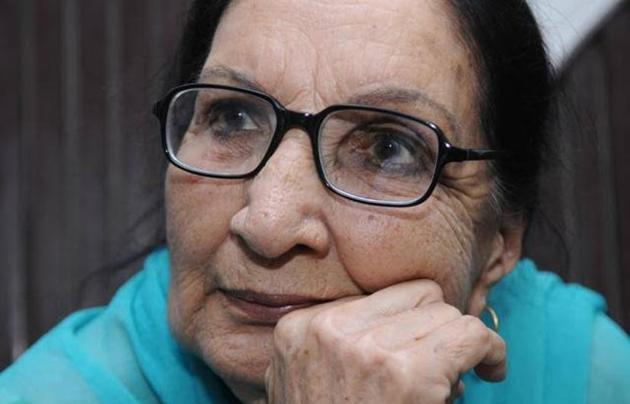 From tales of war to gender issues, from giving voice to the voiceless and empowering people, author Dalip Kaur Tiwana rode like a colossus on Punjab’s stage. (HT Photo) From tales of war to gender issues, from giving voice to the voiceless and empowering people, author Dalip Kaur Tiwana rode like a colossus on Punjab’s stage. (HT Photo)