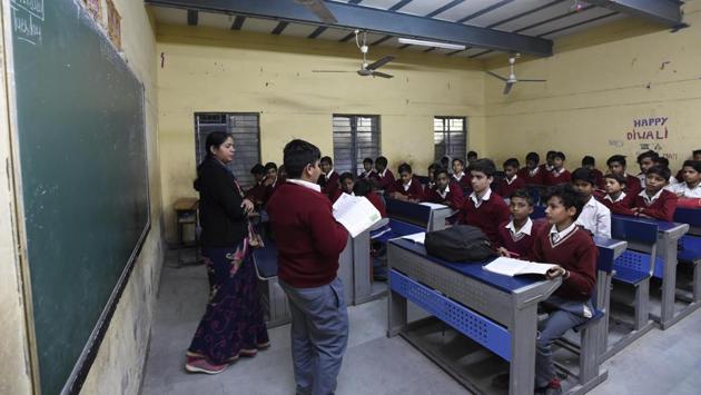 Presenting the budget, the finance minister said an amount of Rs 99,300 crore was allocated for education and another amount of Rs 3,000 crore for skill development. Emphasising a focus on quality education in the country, Sitharaman announced “degree-level full-fledged online education programme to be offered by institutes in top 100 in National Institutional Ranking Framework.” (Arvind Yadav / HT Photo) Presenting the budget, the finance minister said an amount of Rs 99,300 crore was allocated for education and another amount of Rs 3,000 crore for skill development. Emphasising a focus on quality education in the country, Sitharaman announced “degree-level full-fledged online education programme to be offered by institutes in top 100 in National Institutional Ranking Framework.” (Arvind Yadav / HT Photo)