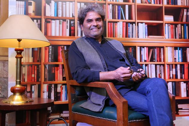 Vishal Bhardwaj was speaking on the first day of the Deccan Literature Festival during a session on ‘Creative Side of Commercial Cinema’ at Balgandharva Rangmandir in Pune.(HT FILE Photo)