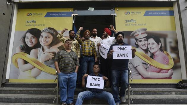 PMC account holders protest in front of a branch in Bandra. The finance minister announced a raise in the Rs 1-lakh insurance cover limit to Rs 5 lakh for greater protection of depositors’ money in banks. A robust mechanism is in place to monitor health of all schedule commercial banks and depositors money is absolutely safe, she said. (Satyabrata Tripathy / HT Photo) PMC account holders protest in front of a branch in Bandra. The finance minister announced a raise in the Rs 1-lakh insurance cover limit to Rs 5 lakh for greater protection of depositors’ money in banks. A robust mechanism is in place to monitor health of all schedule commercial banks and depositors money is absolutely safe, she said. (Satyabrata Tripathy / HT Photo)