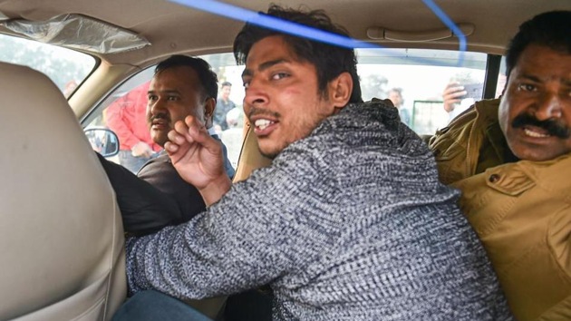 A 23-year-old man from Delhi on Saturday fired two rounds in the air at the Shaheen Bagh protest site. (PTI Photo) A 23-year-old man from Delhi on Saturday fired two rounds in the air at the Shaheen Bagh protest site. (PTI Photo)