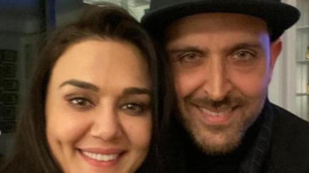 Hrithik Roshan met Preity Zinta and celebrated her birthday in Los Angeles. Hrithik Roshan met Preity Zinta and celebrated her birthday in Los Angeles.