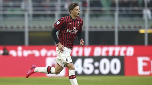 AC Milan's Daniel Maldini runs on the pitch as he makes his Serie A debut during the soccer match between AC Milan and Hellas Verona, the Milan San Siro Stadium, Italy, Sunday, Feb. 2, 2020.(AP) AC Milan's Daniel Maldini runs on the pitch as he makes his Serie A debut during the soccer match between AC Milan and Hellas Verona, the Milan San Siro Stadium, Italy, Sunday, Feb. 2, 2020.(AP)