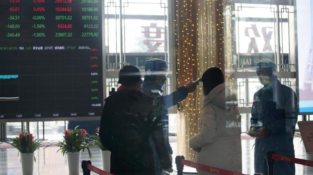 The death toll in mainland China from the new type of virus has risen to 425, with the total number of cases now standing at 20,438, officials said on Tuesday. (AP)