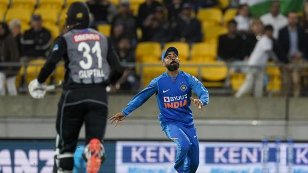 India's Virat Kohli looks to take a catch during the Twenty/20 cricket international between India and New Zealand in Wellington. (AP) India's Virat Kohli looks to take a catch during the Twenty/20 cricket international between India and New Zealand in Wellington. (AP)