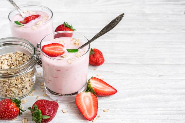 Curd and yoghurt can actually impair digestion, if you have a weak digestive system and eat them at night.(Shutterstock)
