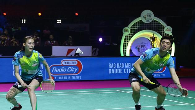 Legendary Korean doubles Lee Yong Dae and former world No.1 Kim Ha Na pulled off a thrilling mixed doubles match(PBL Image)