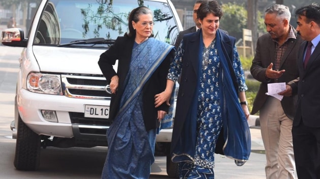 Congress president Sonia Gandhi heads for her polling booth with the party’s general secretary Priyanka Gandhi Vadra. (Raj K Raj/HT Photo) Congress president Sonia Gandhi heads for her polling booth with the party’s general secretary Priyanka Gandhi Vadra. (Raj K Raj/HT Photo)