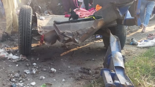According to a police official, a chemical was in the tractor-trailer in which the blast took place. (HT Photo) According to a police official, a chemical was in the tractor-trailer in which the blast took place. (HT Photo)