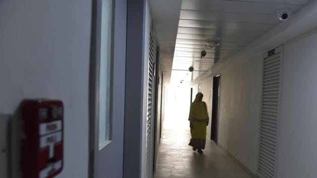 Moved out of her 80-sq-ft crumbling chawl room, where she lived with six of her family members for three decades, in 2013, Aziz became one of the first batch of 550 families to have been rehabilitated by the Saifee Burhani Upliftment Trust (SBUT), which is undertaking the ambitious cluster redevelopment project in Bhendi Bazaar. (Anshuman Poyrekar/HT Photo)