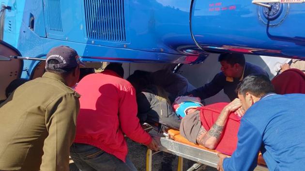 The tourist was flown to AIIMS in Rishikesh from Pauri Garhwal district on Monday. (HT Photo) The tourist was flown to AIIMS in Rishikesh from Pauri Garhwal district on Monday. (HT Photo)